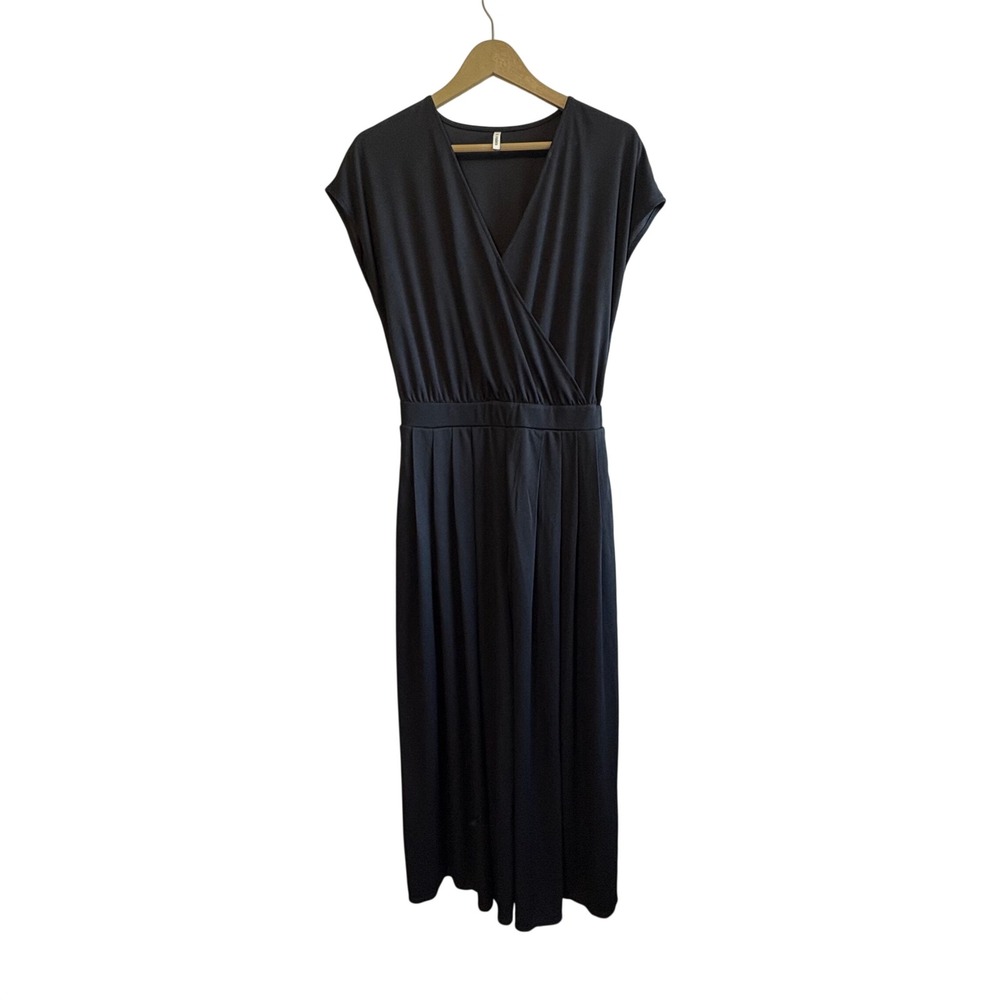HALARA Size Medium Black Ribbed Knit Cap Sleeve Wide Leg Jumpsuit Relaxed